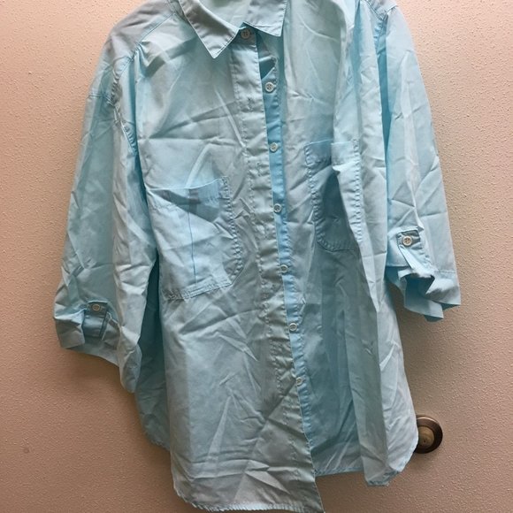 blouse - Picture 1 of 1